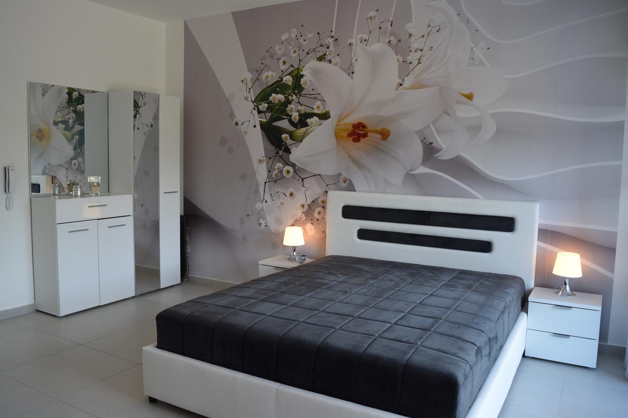 Kristina Apartments Тиват Стая снимка